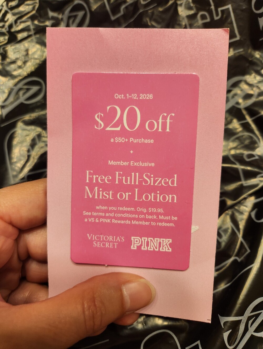 Victoria'a Secret Nwt Mystery Pink Froday Mini Dog AND $20 Off Coupon - Picture 2 of 3